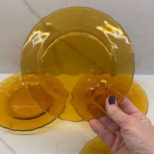 Set of 4 Amber Glass Lunch Appetizer Fruit Snack Plates Slight Scallop Bevelling